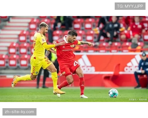 德甲黑马球队表现不一 弗赖堡与斯图加特战术对比